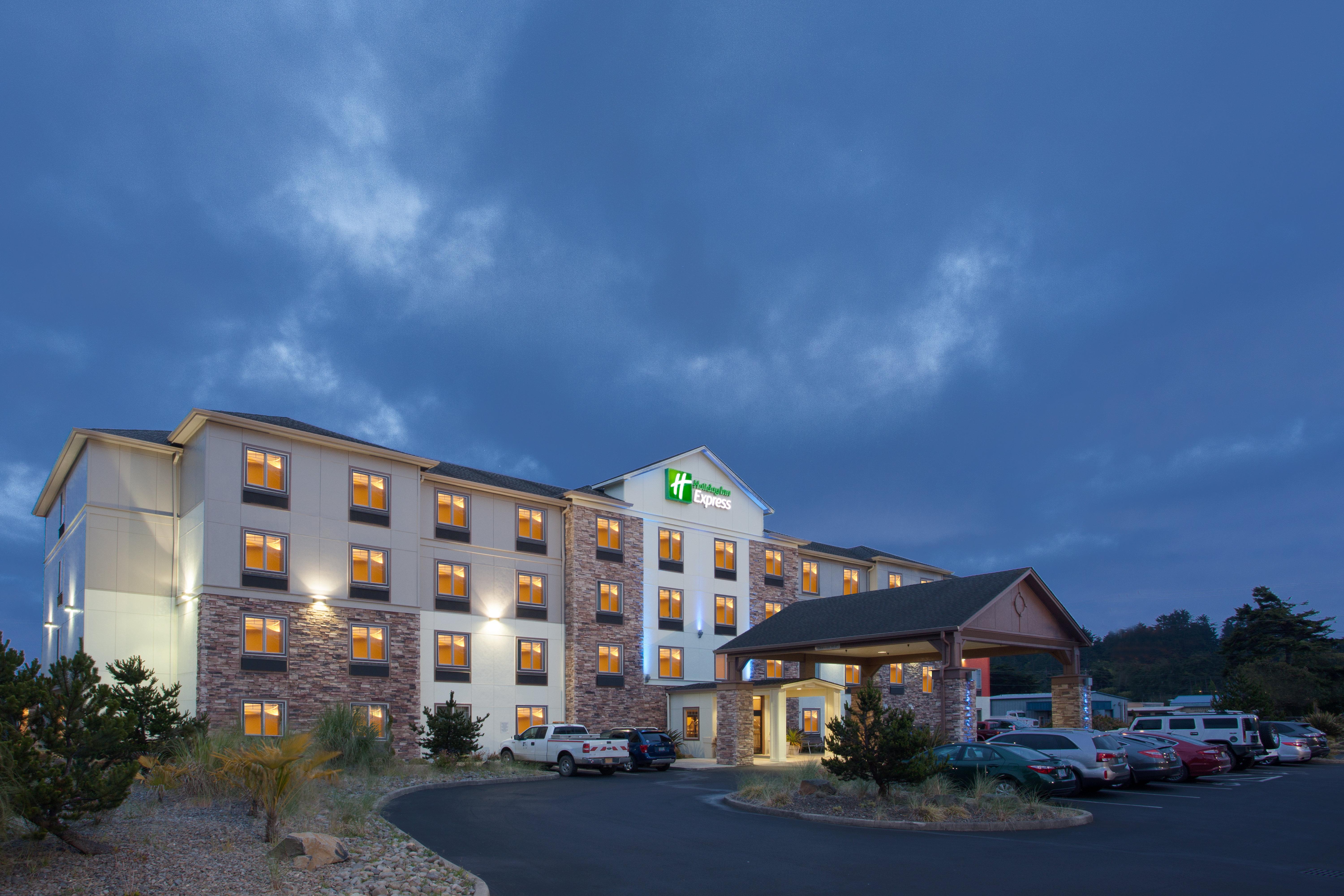 Holiday Inn Express Newport, An Ihg Hotel Exteriör bild