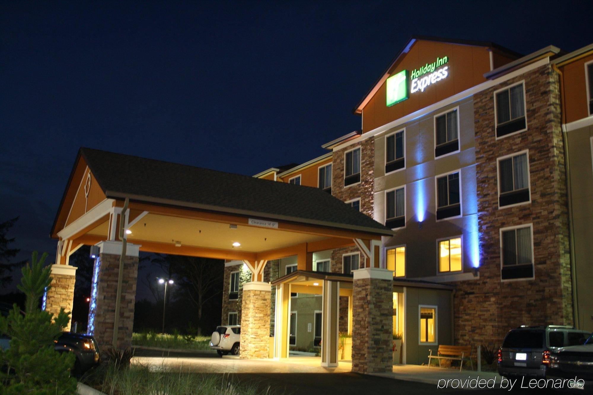 Holiday Inn Express Newport, An Ihg Hotel Exteriör bild