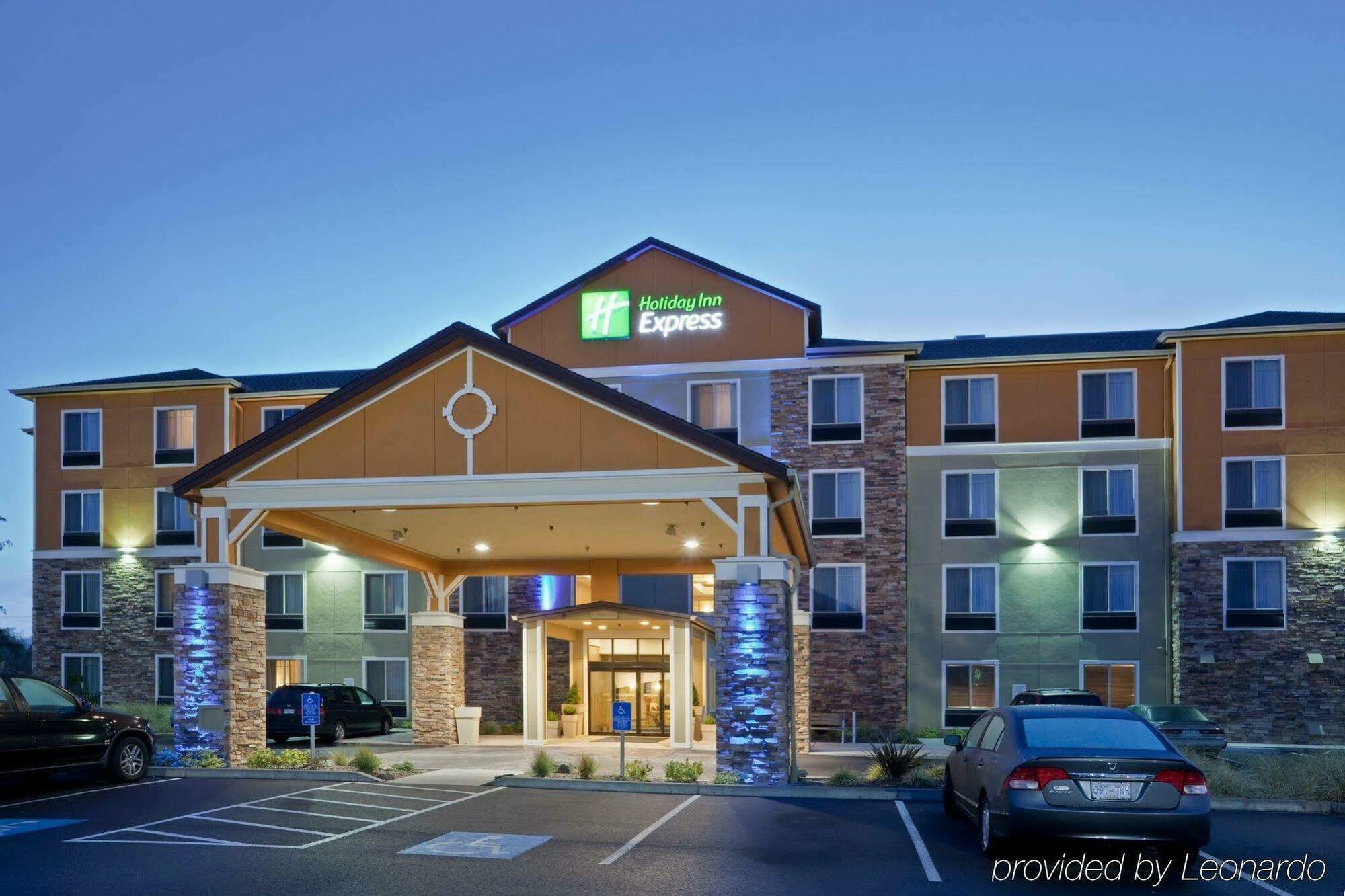 Holiday Inn Express Newport, An Ihg Hotel Exteriör bild